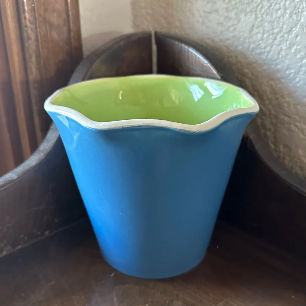 Crate&Barrel Two-Tone Blue Green Pot 6”